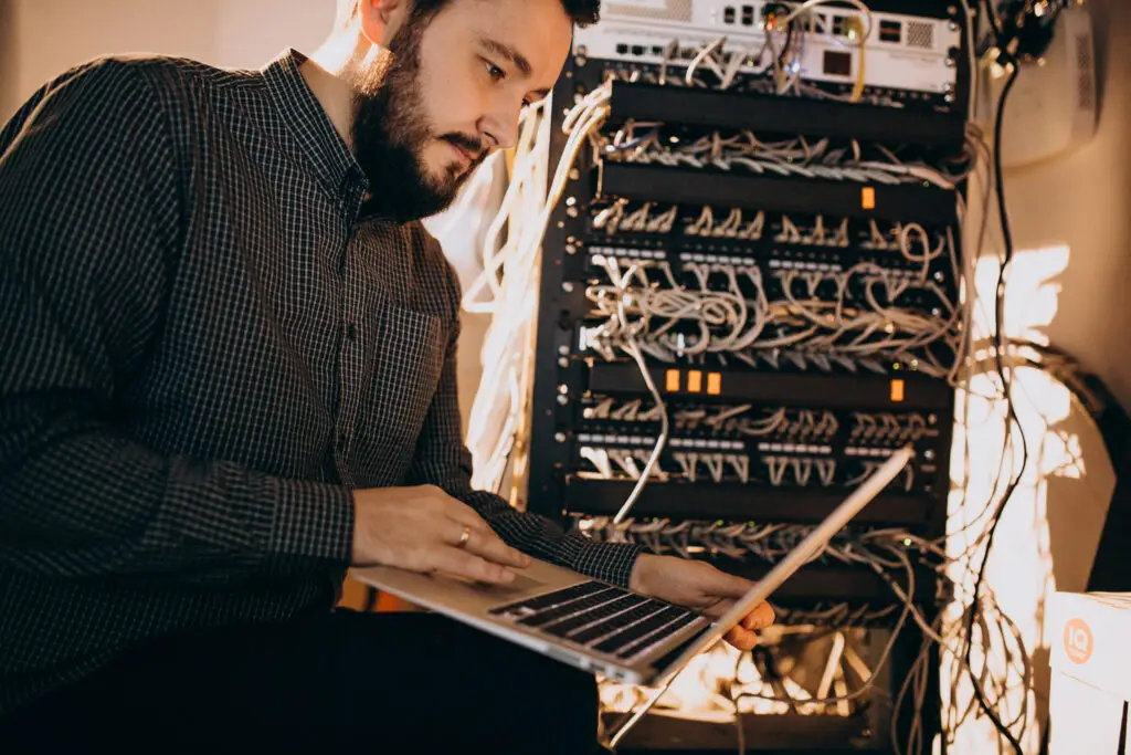 Young it service man