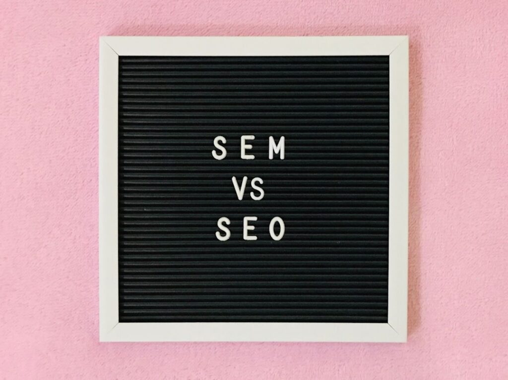 SEM vs SEO display